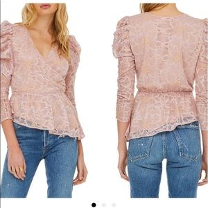 ASTR the label stunning lace pink top